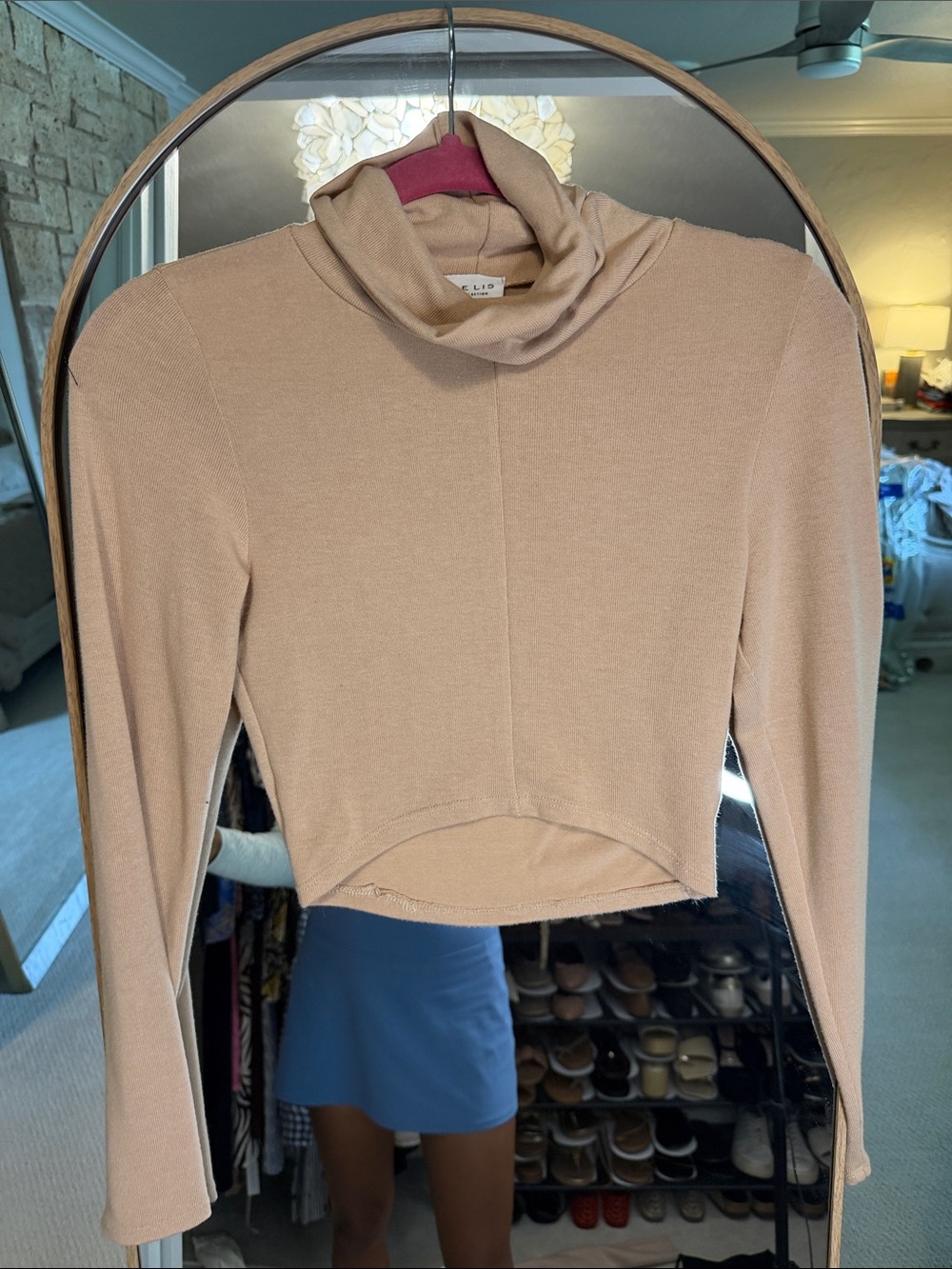 Cropped Turtleneck Long Sleeve Top